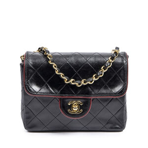 Chanel Mini Classic Chain Crossbody Flap